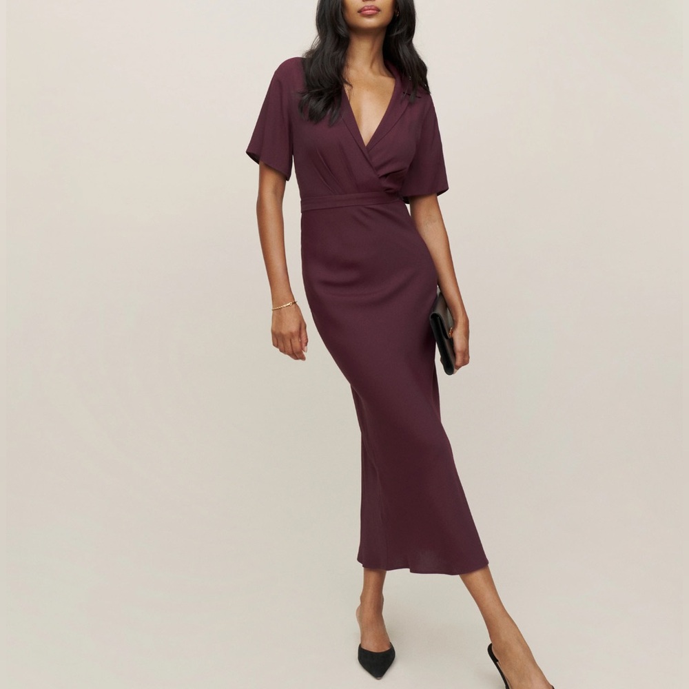 Reformation Danika Dress in Prune! Brand new with tags! Size M!